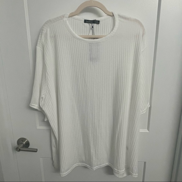 NWT Boohoo Plus White Soft Rib Oversized T-Shirt - Picture 3 of 5